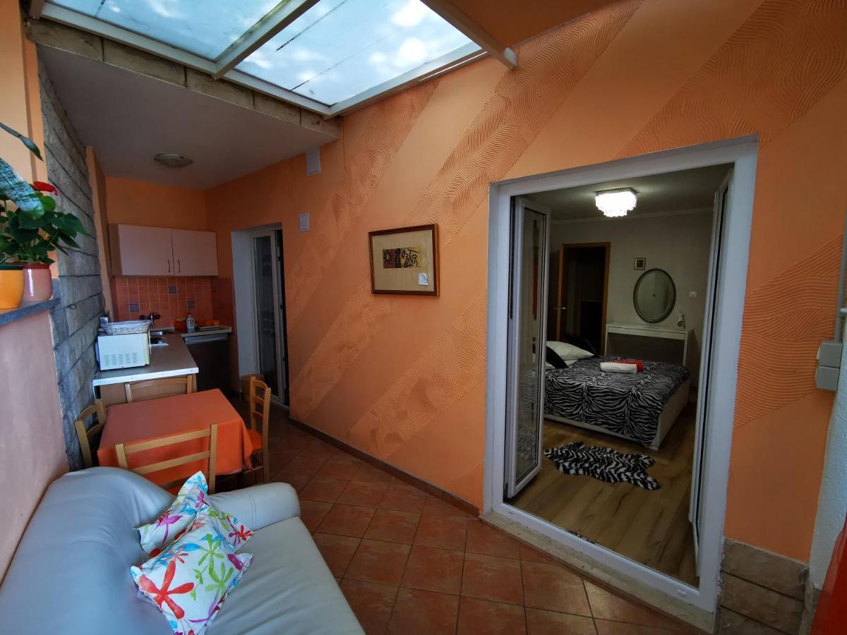 Villa Bose- Apartmani Luka Sodan Brela Exterior foto