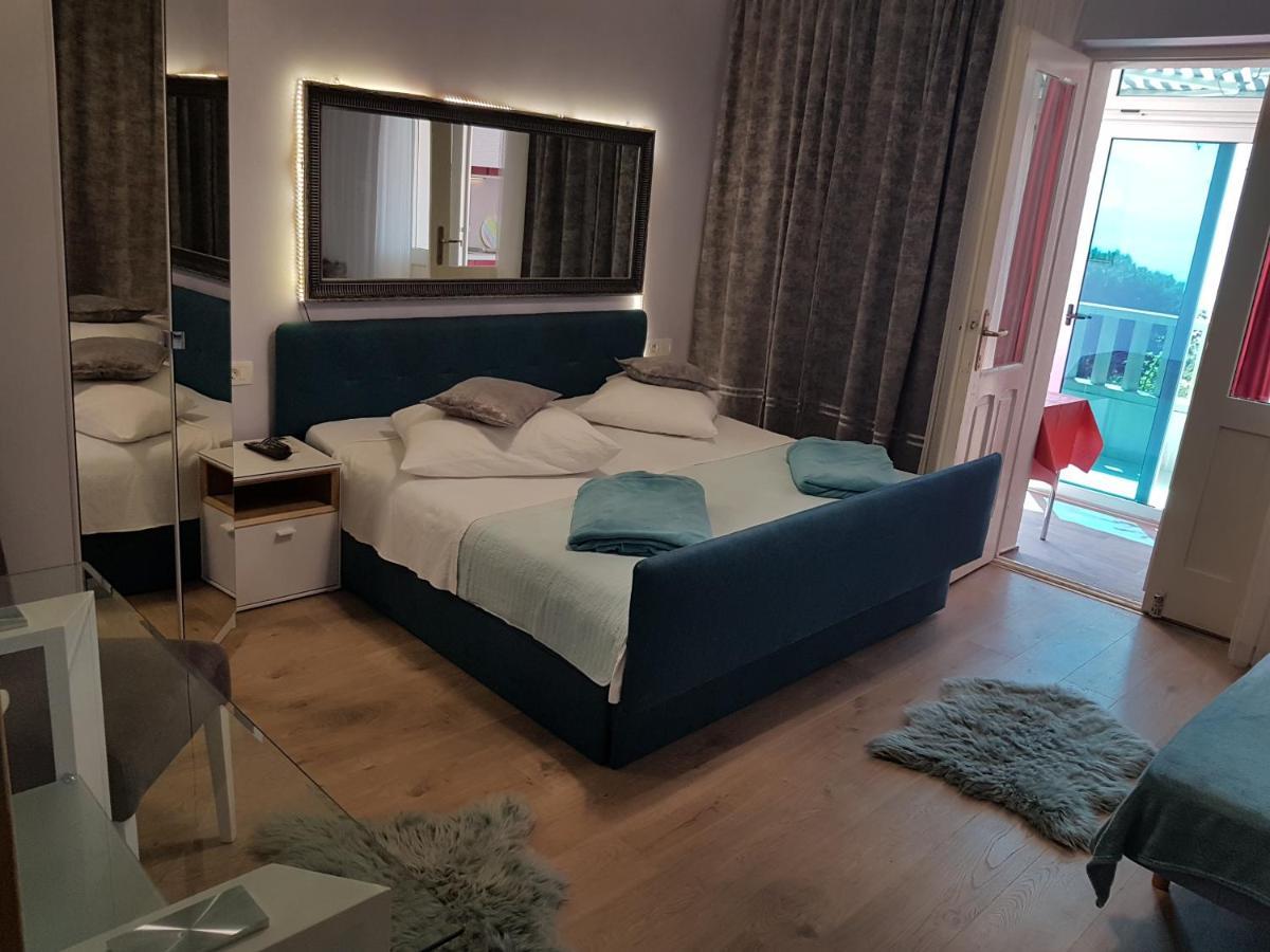 Villa Bose- Apartmani Luka Sodan Brela Exterior foto