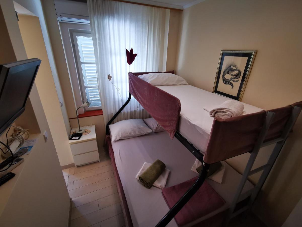 Villa Bose- Apartmani Luka Sodan Brela Exterior foto
