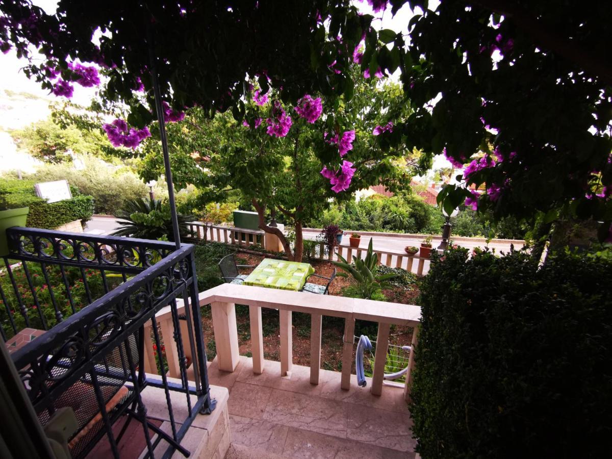 Villa Bose- Apartmani Luka Sodan Brela Exterior foto