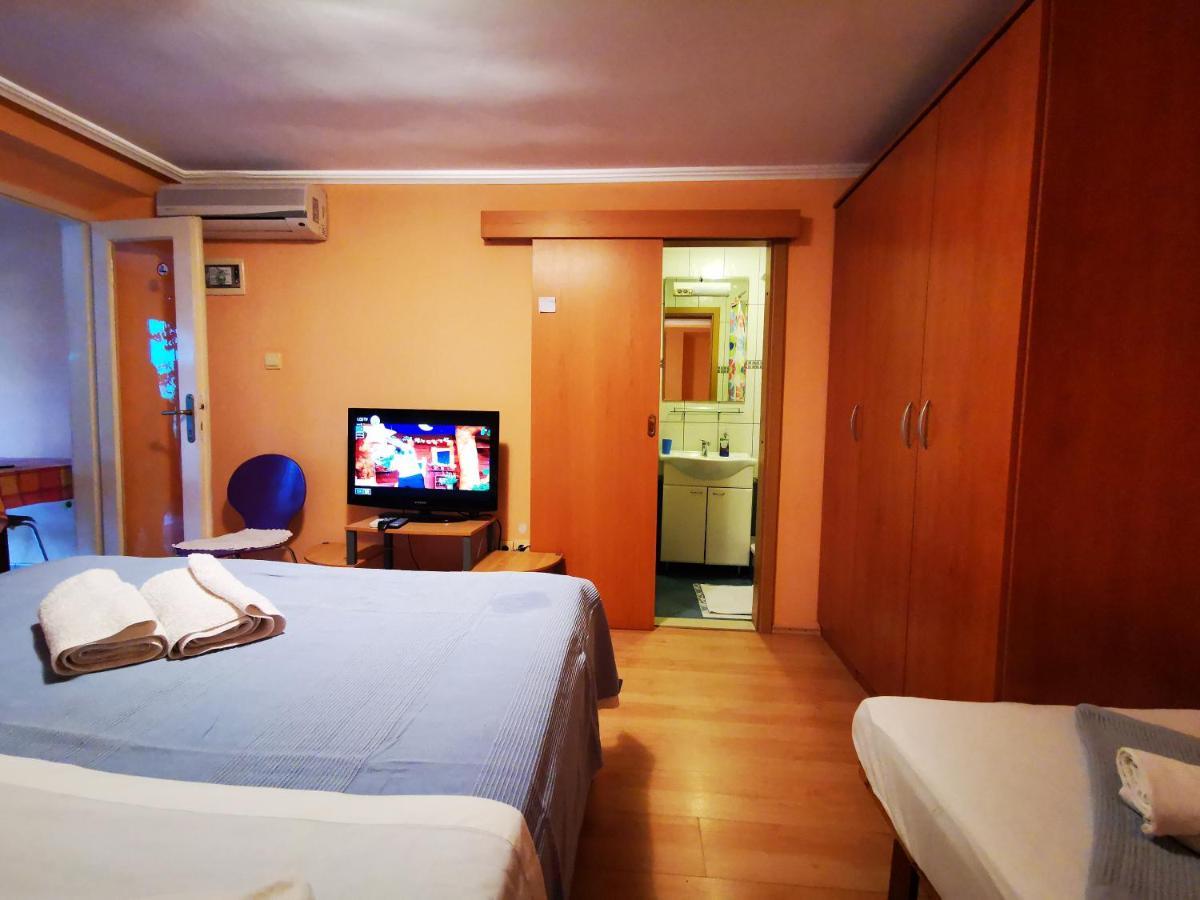 Villa Bose- Apartmani Luka Sodan Brela Exterior foto